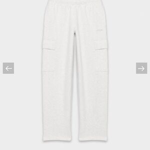 Aritzia Mega Cargo Sweatpant